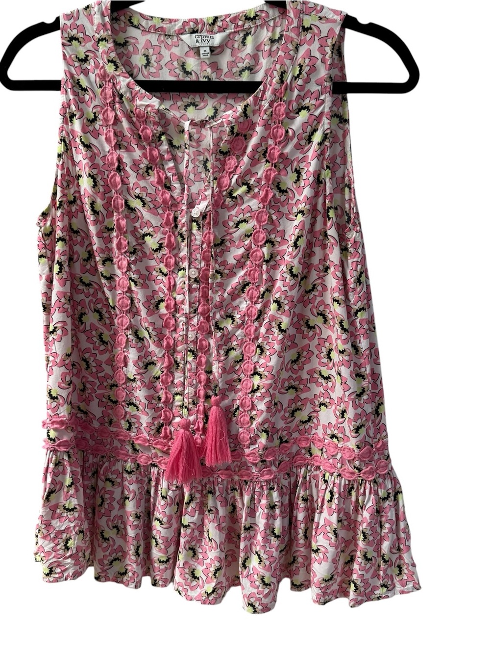 Crown & Ivy Pink Floral Boho Peasant Top Tassel V-Neck Size M